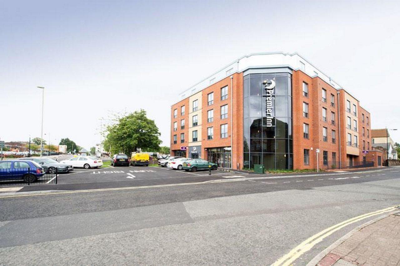 Premier Inn Basingstoke Town Centre Kültér fotó